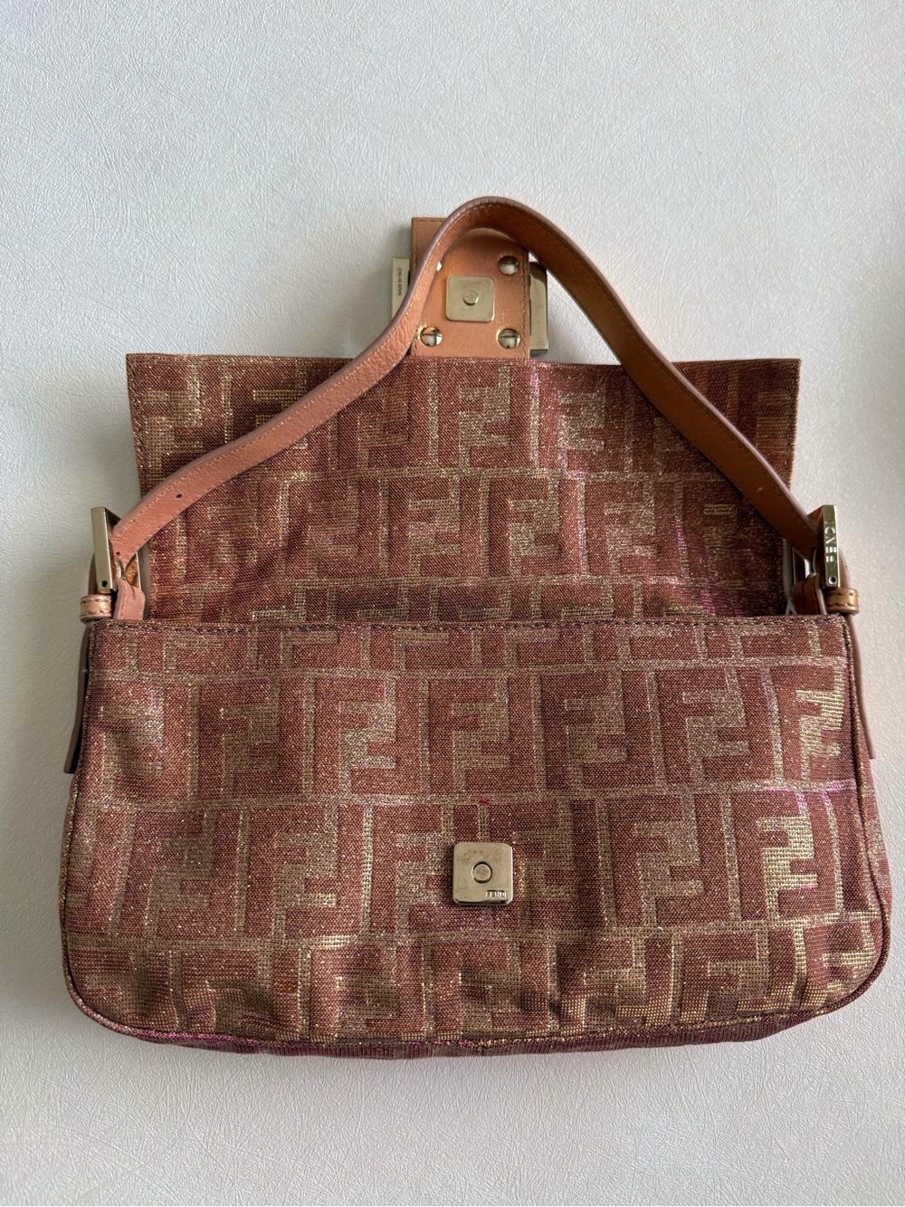 *RARE* Vintage Fendi Metallic Pink Baguette Bag w Crystal Buckle - Picture 9 of 12